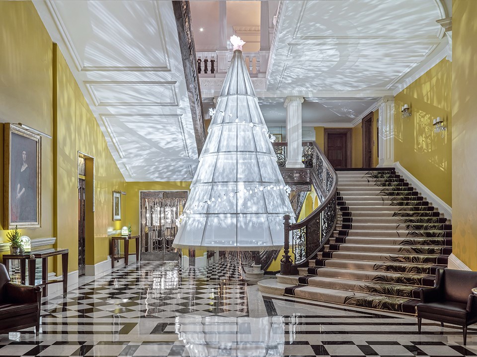 Named �The Celestial Snow Globe�, Claridge�s Christmas Tree 2021, was created by Kim Jones.