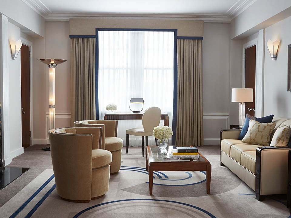 Classic Suite: One Bedroom Luxury Suite - Claridge's